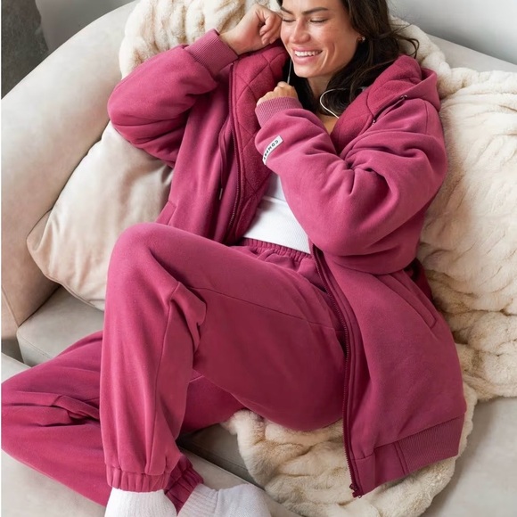 COMFRT brand weighted hoodie - Picture 2 of 4